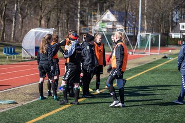 Bild 56 - B-Juniorinnen Halbfinale SVHU - Holstein Kiel : Ergebnis: 3:0